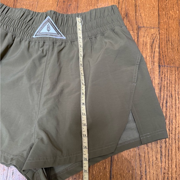 NWOT FP Movement Next Round shorts. Size L - Picture 5 of 7
